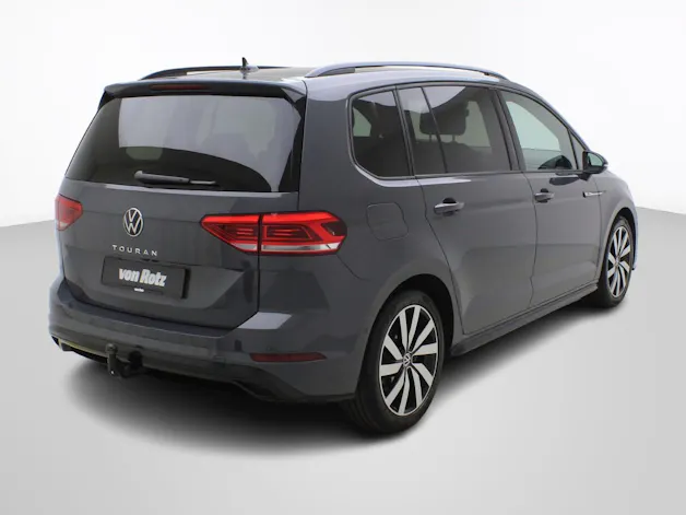 VW Touran 1.5 TSI DSG R-Line Black Style
