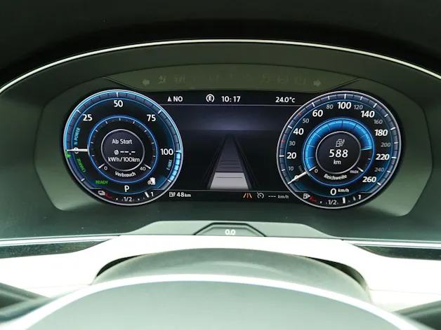 VW Passat Variant 1.4 TSI DSG Plug-In-Hybrid GTE