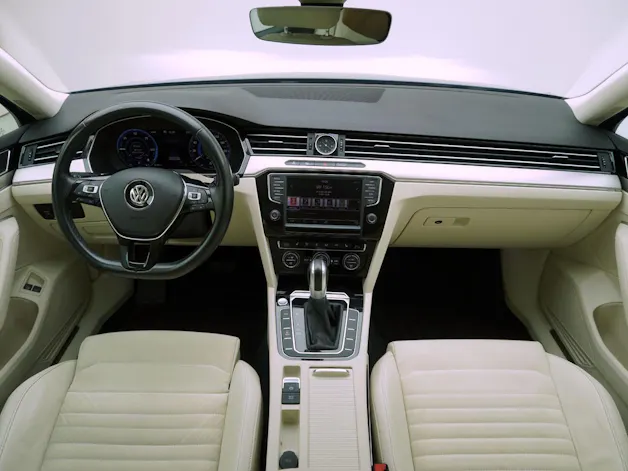 VW Passat Variant 1.4 TSI DSG Plug-In-Hybrid GTE