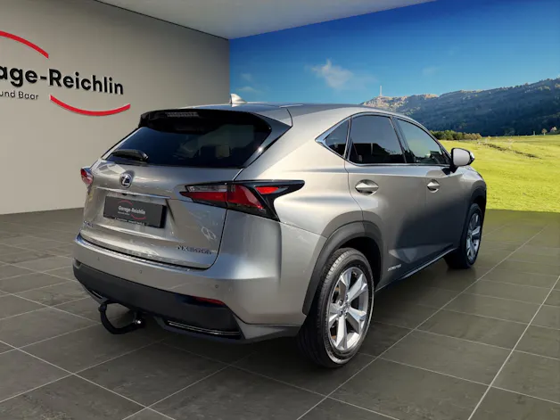 Lexus NX 300h Excellence