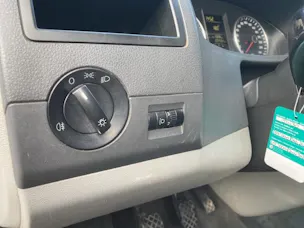 VW T5 Kombi 3000 2.0 TDI 140 BMT 4m