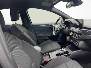 https://vehicle.imgix.net/4481220/0544f453-28a4-49b8-ba7c-644a4bda3e8b.jpg