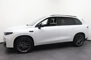 Leapmotor C10 EV AWD