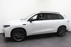 immagine del veicolo LEAPMOTOR C10 EV AWD