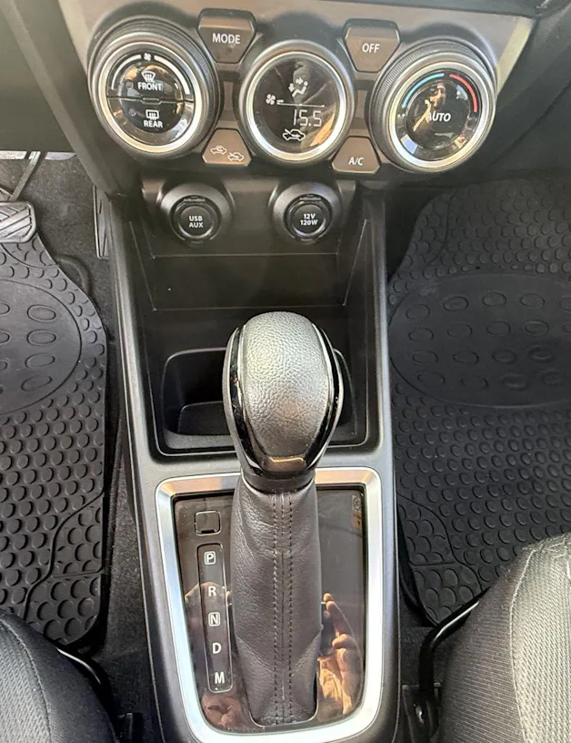 Suzuki Swift 1.0 T Compact Top
