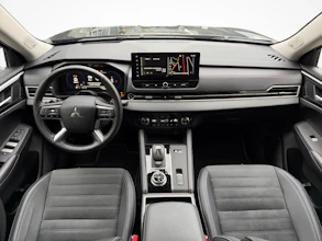 https://vehicle.imgix.net/4481272/3421e820-fdd4-434e-ab6e-f10d4ec61f89.jpg