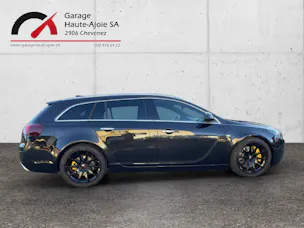 OPEL Insignia Sports Tourer 2.8 V6 T 4x4 OPC