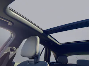 MERCEDES-BENZ GLC 300 e AMG Line 4matic