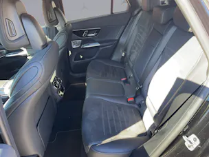 MERCEDES-BENZ GLC 300 e AMG Line 4matic