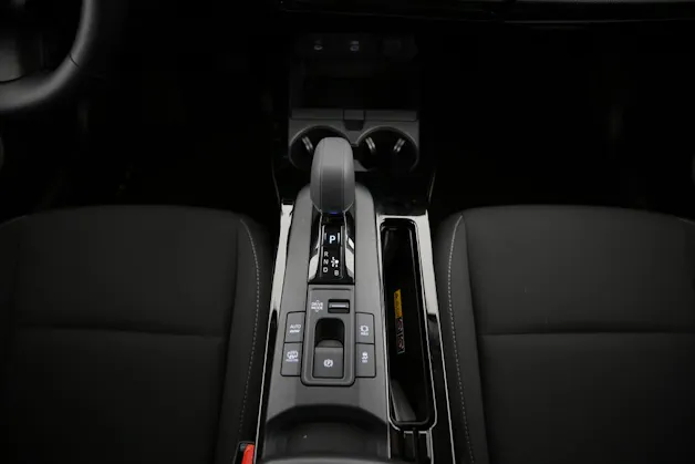Toyota Prius 2.0 Plug-In-Hybrid Style