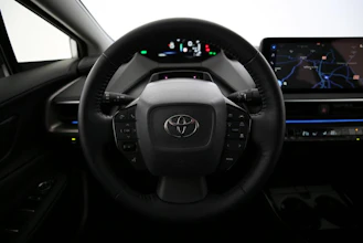 https://vehicle.imgix.net/4481321/3bcc128e-c30f-4b05-b991-92c56408e9de.jpg