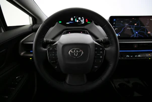 Fahrzeugbild TOYOTA Prius 2.0 Plug-In-Hybrid Style