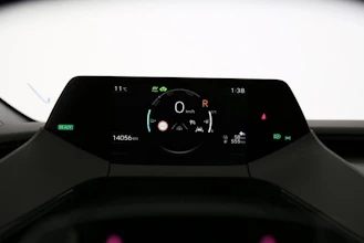 https://vehicle.imgix.net/4481321/73aa6ba9-49cf-4013-a02c-b1cb1b5e8b69.jpg