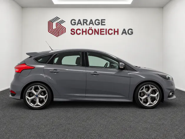 FORD Focus 2.0i EcoB SCTi ST-1