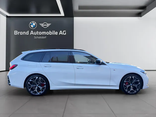 BMW M340i xDrive Touring