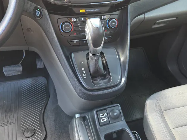 FORD Tourneo Grand Connect 1.5 EcoBlue 100 Titanium