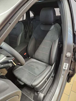 MERCEDES-BENZ GLA 220 d 4Matic AMG Line Swiss Star