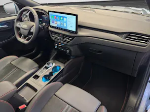 FORD Kuga 2.5 Hybrid ST-Line X 4x4