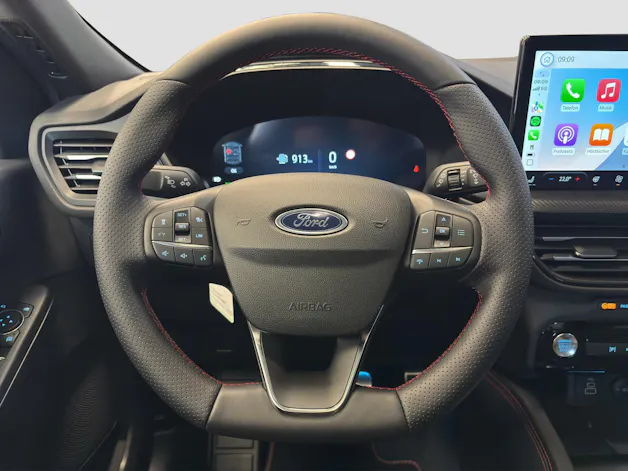 FORD Kuga 2.5 Hybrid ST-Line X 4x4