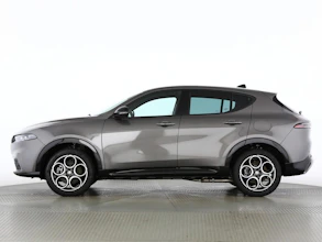 https://vehicle.imgix.net/4481546/d1a9630f-b2f4-49a5-84e2-89fdf547f87c.jpg