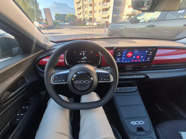FIAT 600 1.2 Hybrid La Prima