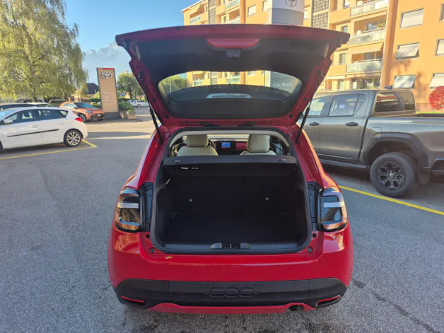 FIAT 600 1.2 Hybrid La Prima