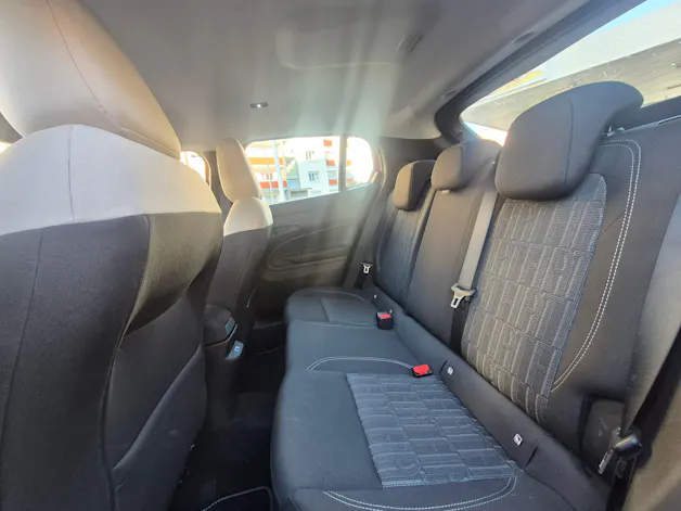 FIAT 600 1.2 Hybrid La Prima