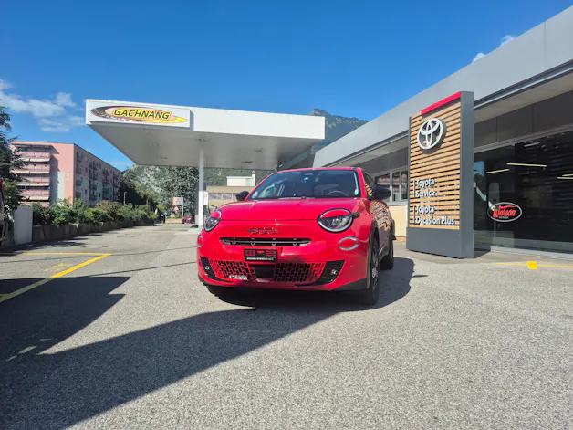 FIAT 600 1.2 Hybrid La Prima
