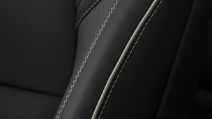 VOLVO XC60 2.0 B5 MH Black Edition AWD