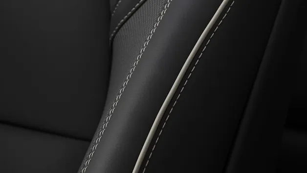 VOLVO XC60 2.0 B5 MH Black Edition AWD