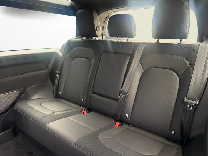 Fahrzeugbild LAND ROVER DEFENDER