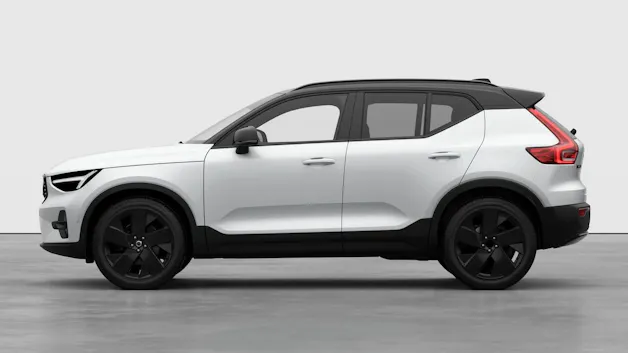 VOLVO XC40 2.0 B4 MH Black Edition