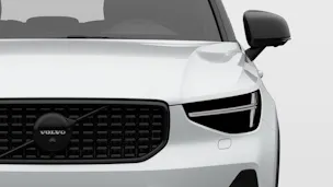 VOLVO XC40 2.0 B4 MH Black Edition