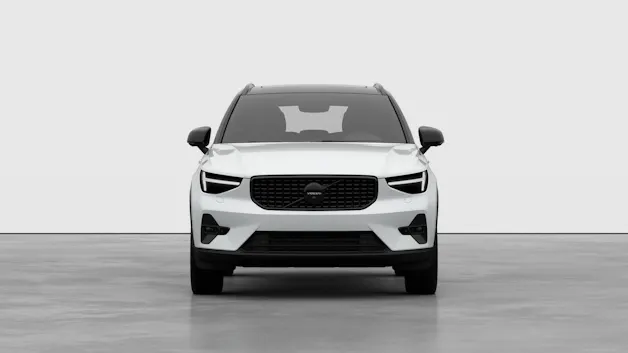 VOLVO XC40 2.0 B4 MH Black Edition