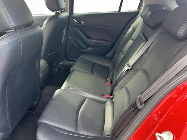 MAZDA 3 2.2 D Revolution