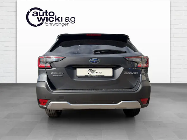 Subaru Outback 2.5i Luxury