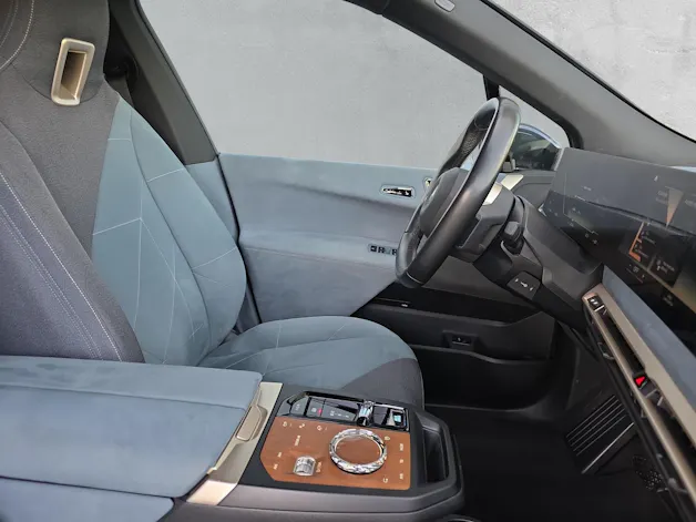 BMW iX 50 Sport xDrive I20 (CH) 100 % ÉLECTRIQUE
