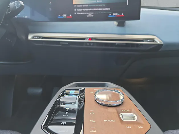 BMW iX 50 Sport xDrive I20 (CH) 100 % ÉLECTRIQUE