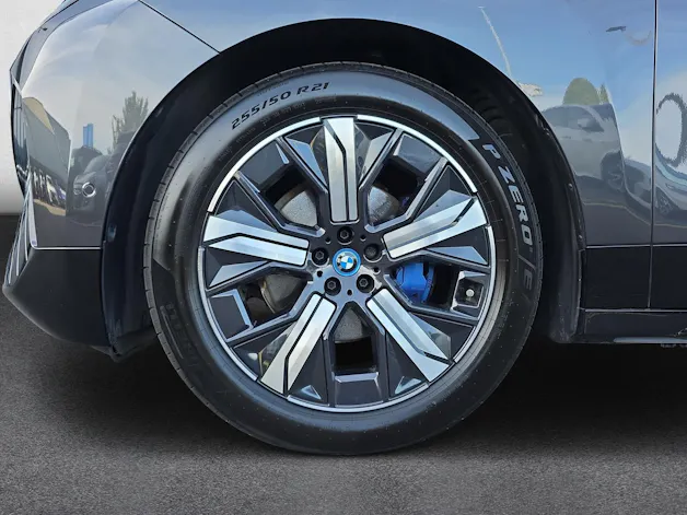 BMW iX 50 Sport xDrive I20 (CH) 100 % ÉLECTRIQUE