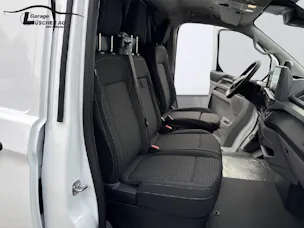 FORD Transit C Van 320 L1 2.5 Duratec 233 Trend PHEV