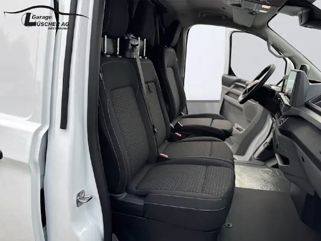 FORD Transit C Van 320 L1 2.5 Duratec 233 Trend PHEV