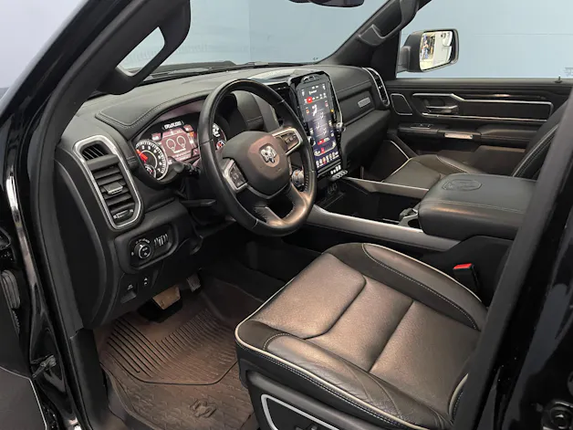 Dodge USA Ram 1500 Crew cab. pick-up 5.7 HEMI MDS VVT Laramie