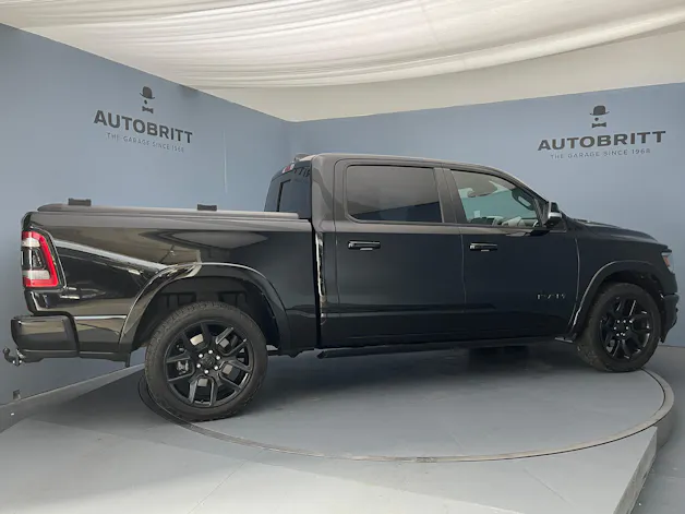 Dodge USA Ram 1500 Crew cab. pick-up 5.7 HEMI MDS VVT Laramie