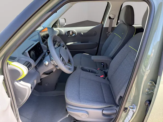 HYUNDAI Inster 49 kWh Electric Vertex Cross