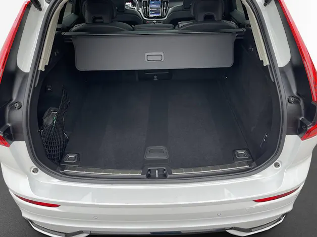 VOLVO XC60 2.0 B5 MH Ultimate Dark AWD