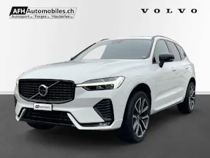 VOLVO XC60 2.0 B5 MH Ultimate Dark AWD