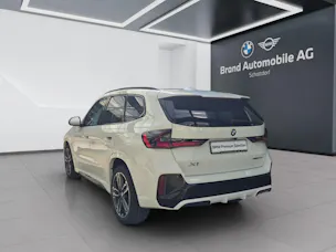 BMW X1 23d xDrive paddles