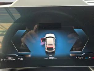 BMW X1 23d xDrive paddles