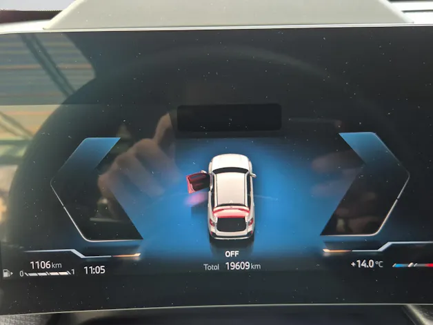 BMW X1 23d xDrive paddles