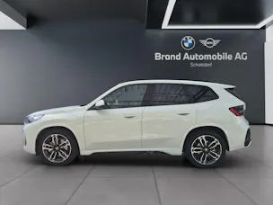 BMW X1 23d xDrive paddles